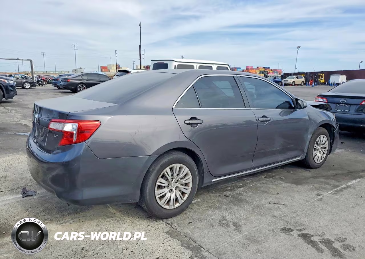 2013 Toyota Camry Le VIN:4T1BF1FK1DU223843 - 3
