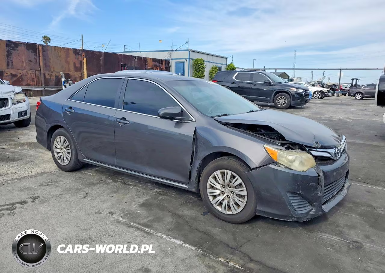 2013 Toyota Camry Le VIN:4T1BF1FK1DU223843 - 4