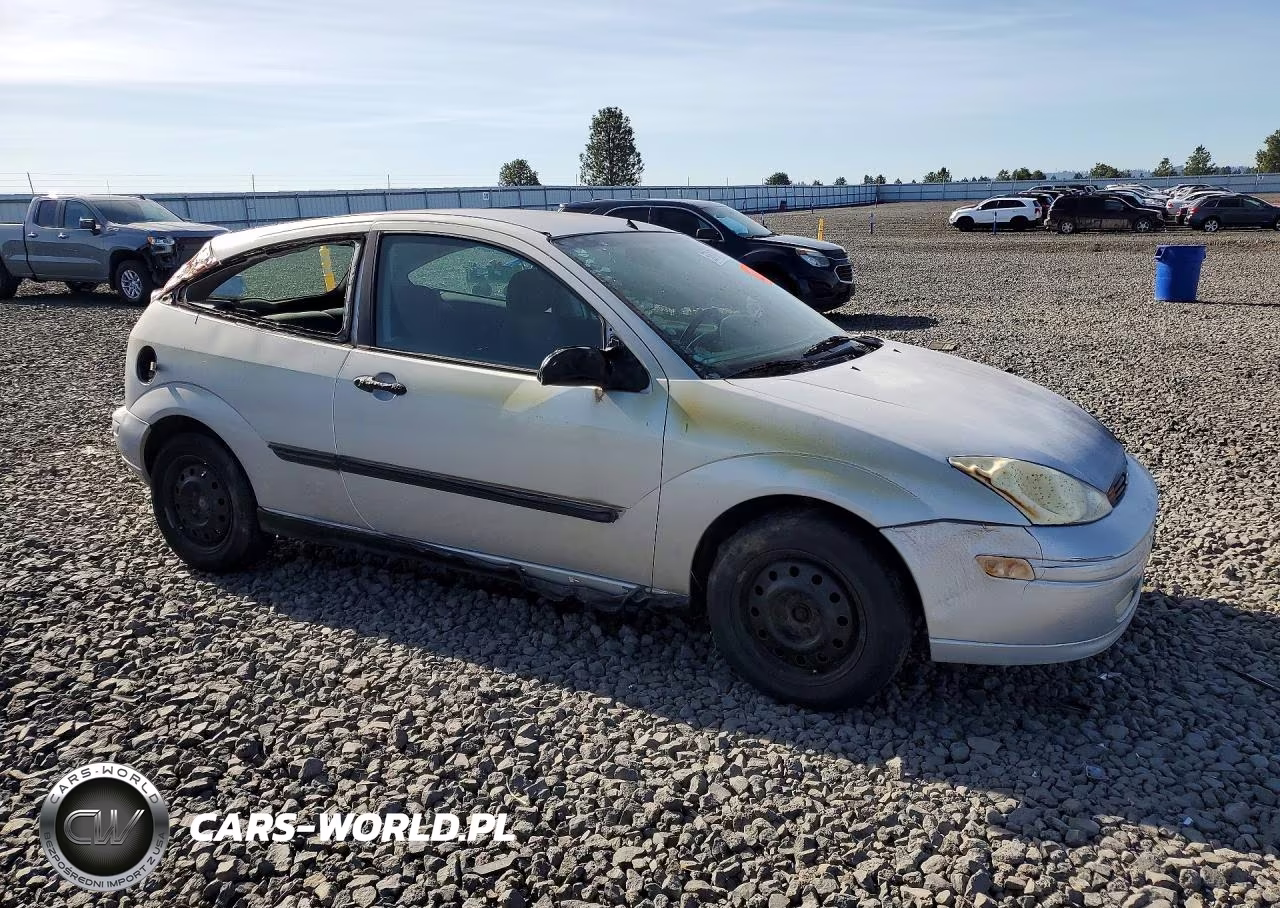 2001 Ford Focus Zx3 VIN:3FAFP313X1R139804 - 4