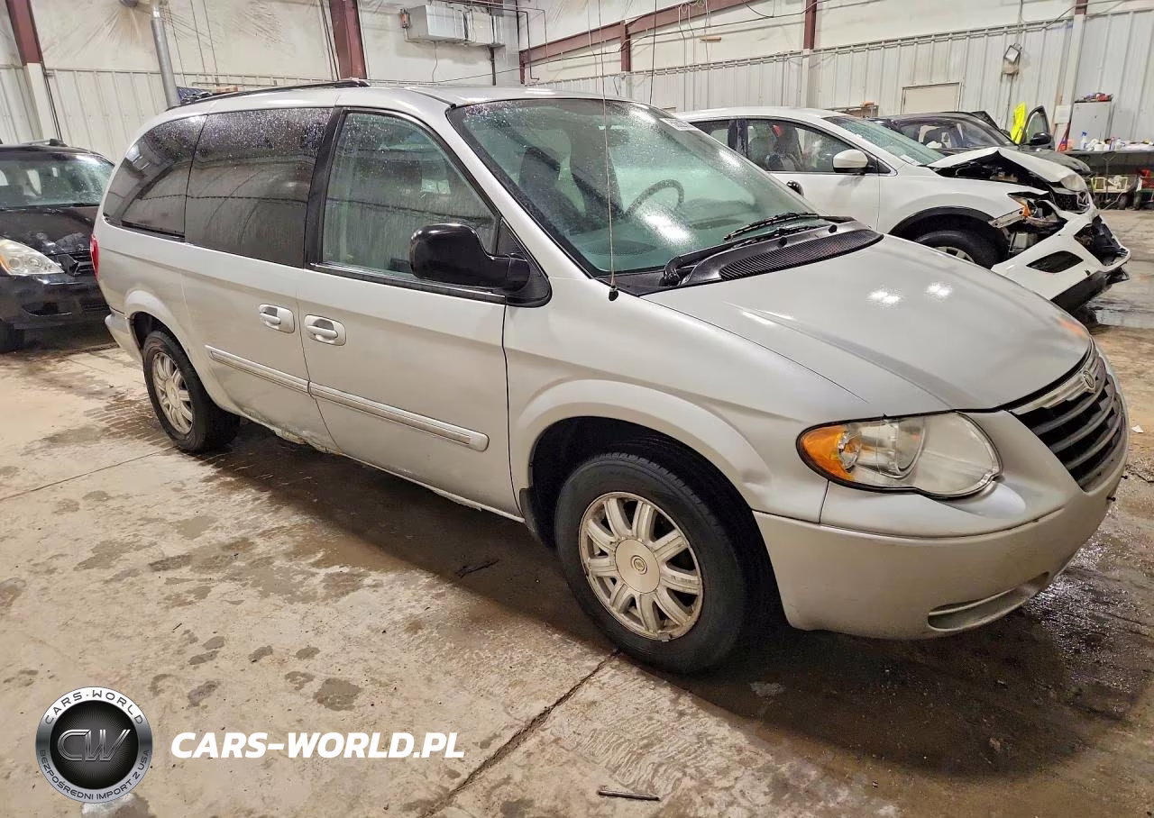 2006 Chrysler Town & Country Touring VIN:2A4GP54L96R911576 - 4
