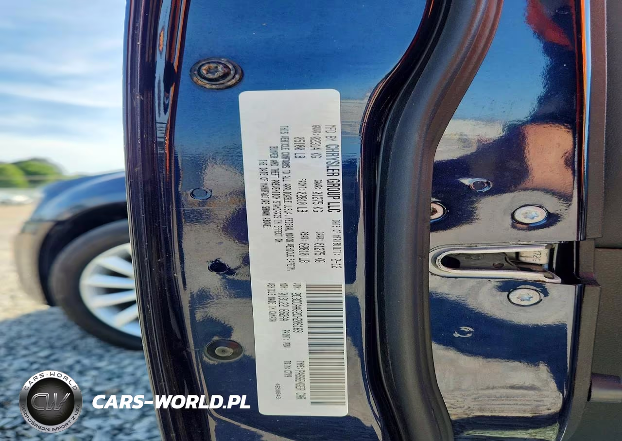 2012 Chrysler 300 VIN:2C3CCAAG2CH206169 - 12