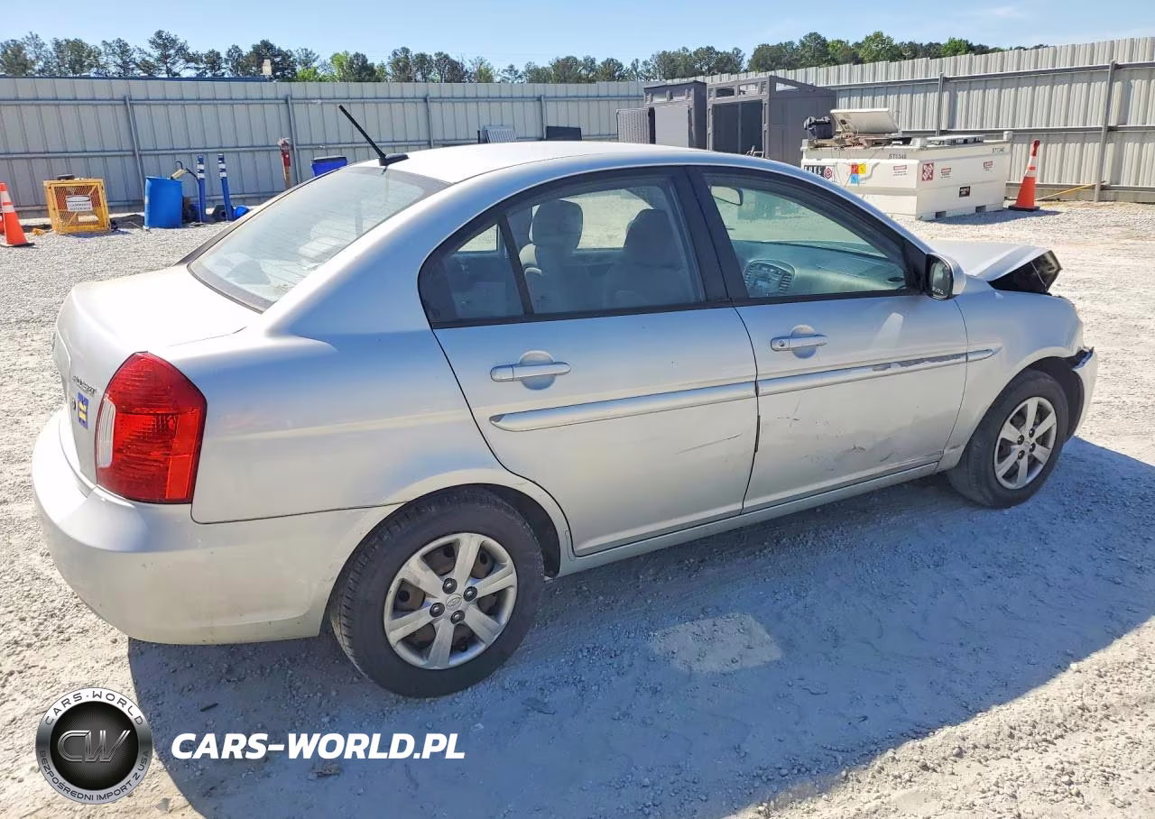 2011 Hyundai Accent Gls VIN:KMHCN4AC0BU604542 - 3