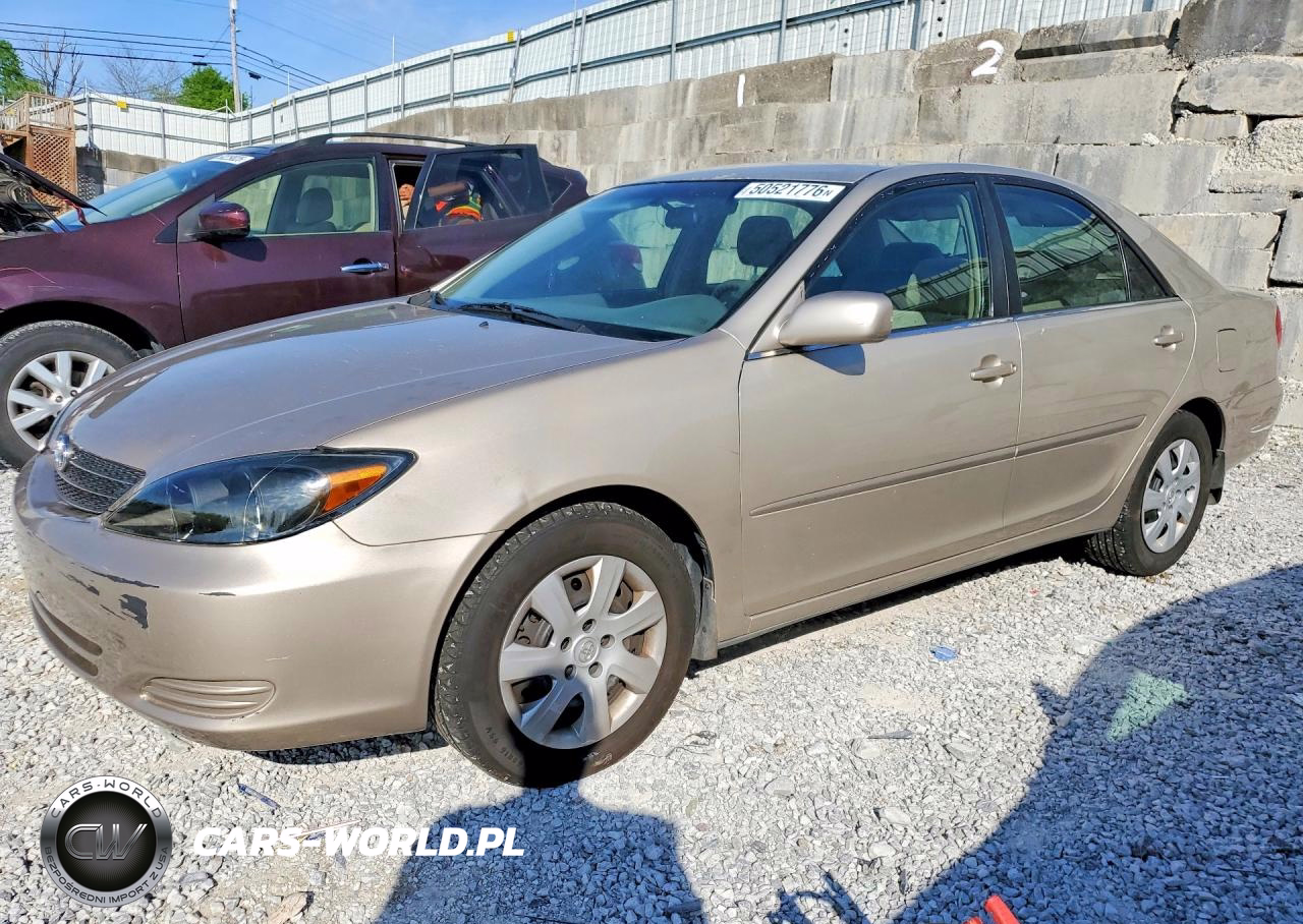 2004 Toyota Camry Le