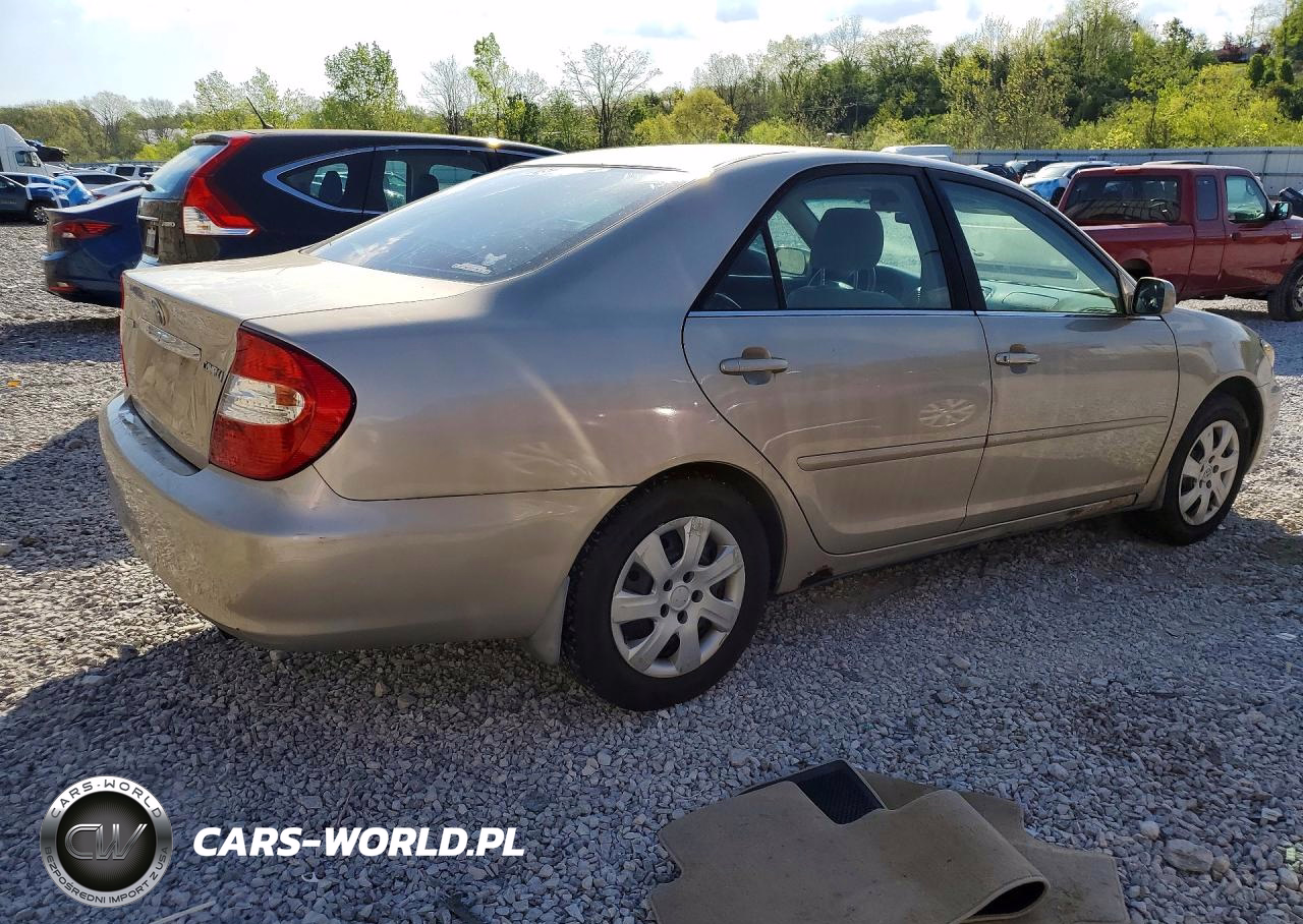 2004 Toyota Camry Le VIN:4T1BE32K94U899610 - 3