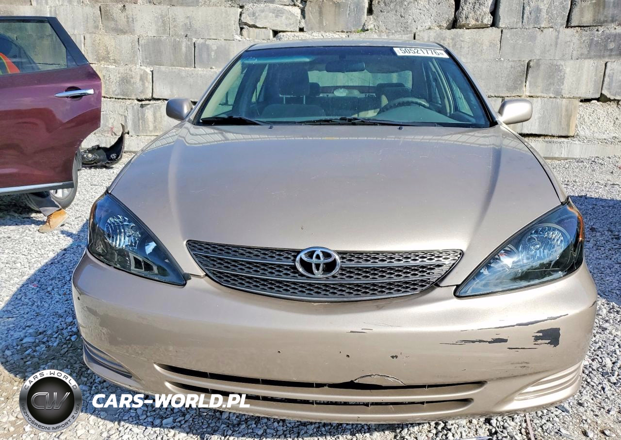 2004 Toyota Camry Le VIN:4T1BE32K94U899610 - 5