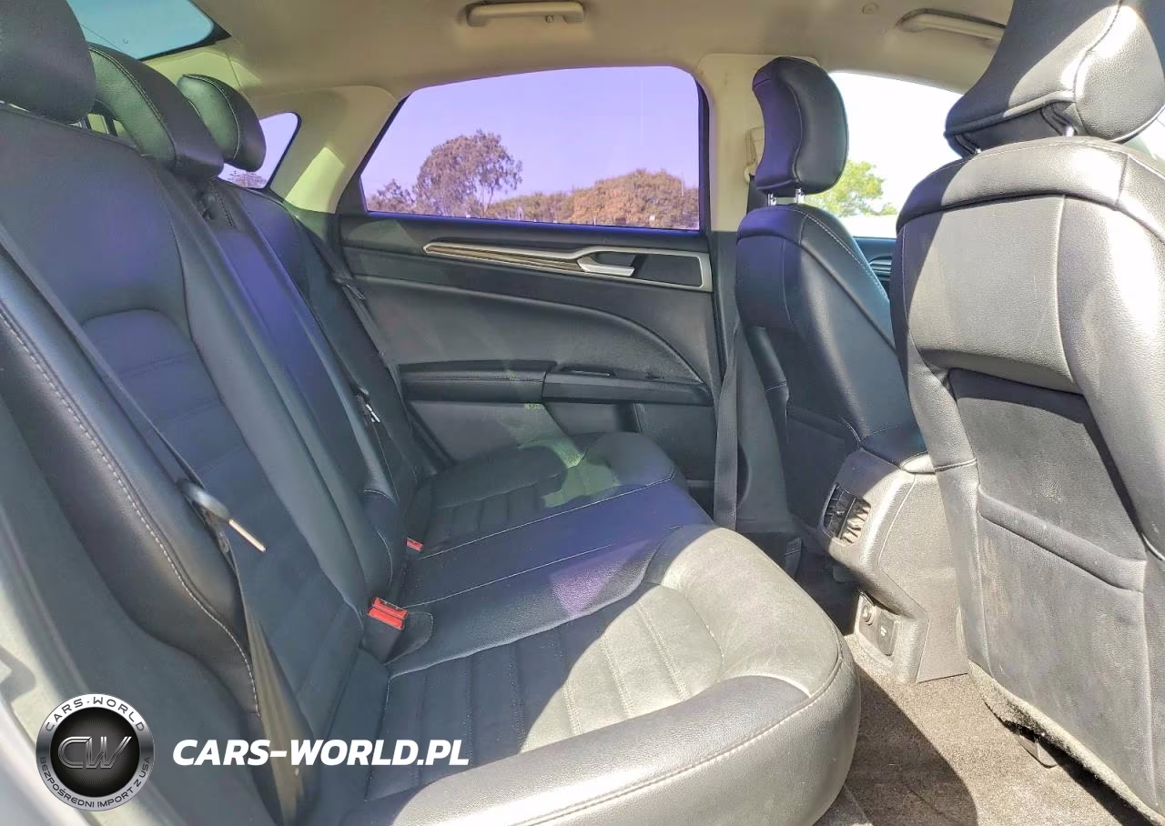2018 Ford Fusion Se Phev VIN:3FA6P0PUXJR286994 - 10