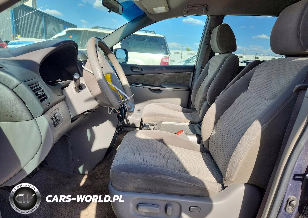 2009 Toyota Sienna VIN:5TDZK23CX9S234837 - 7