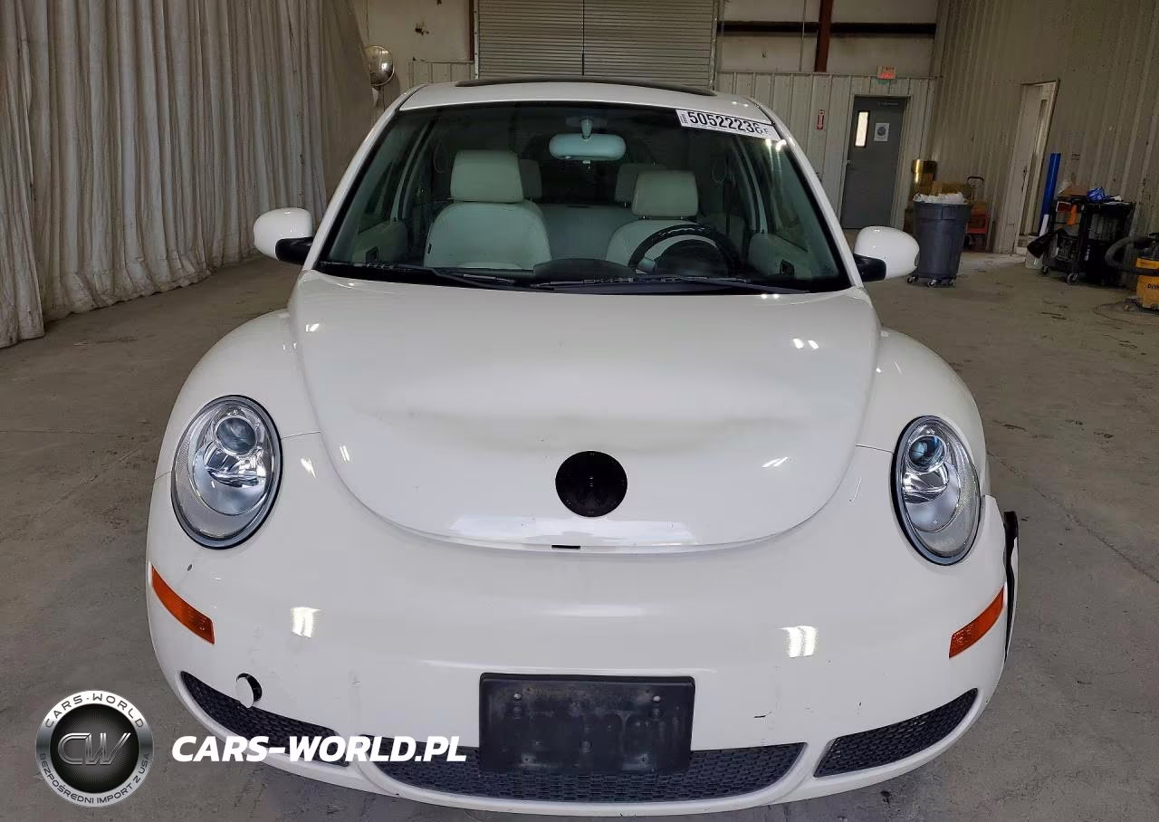 2008 Volkswagen New Beetle Triple White VIN:3VWFG31C28M524725 - 5