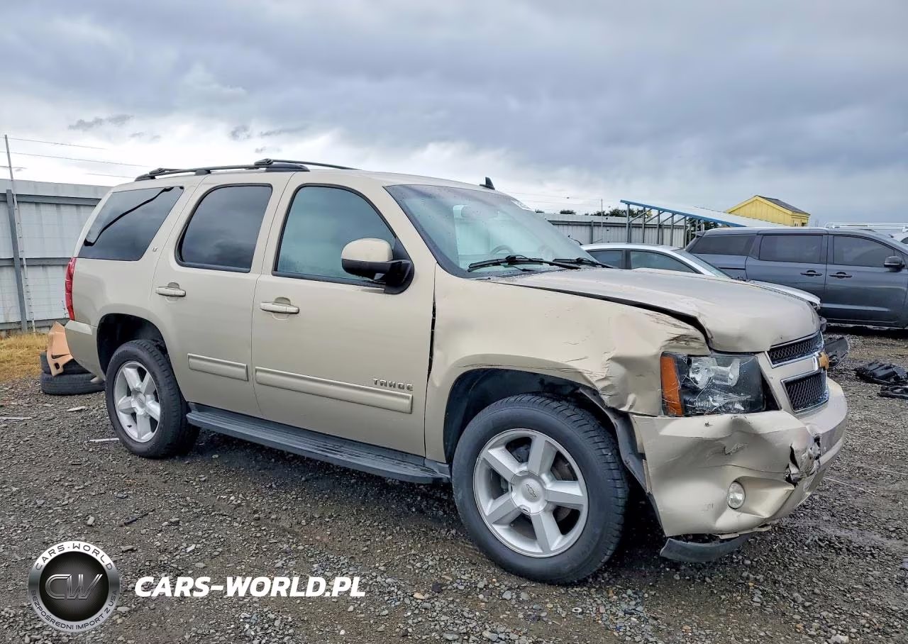 2012 Chevrolet Tahoe C1500 Lt VIN:1GNSCBE08CR271982 - 4