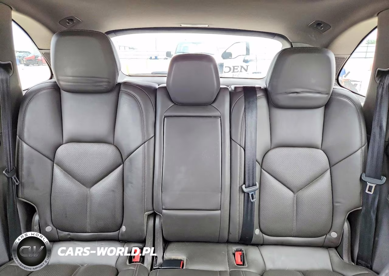 2016 Porsche Cayenne Se Hybrid VIN:WP1AE2A25GLA63443 - 10