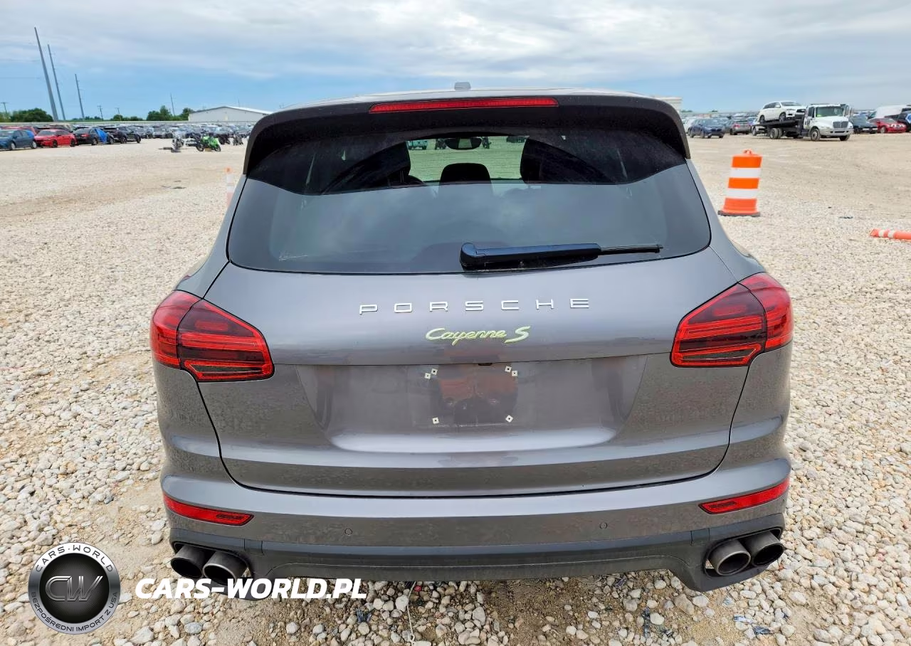 2016 Porsche Cayenne Se Hybrid VIN:WP1AE2A25GLA63443 - 6
