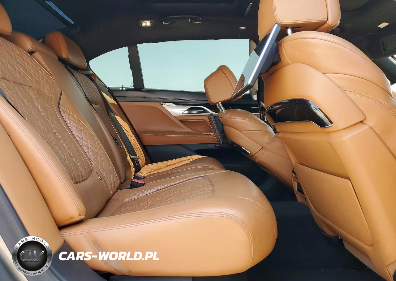 2020 BMW 750 Xi VIN:WBA7U2C00LGJ59765 - 10