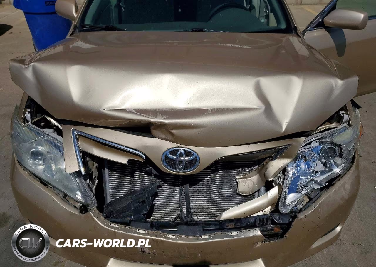 2010 Toyota Camry Le VIN:4T1BF3EK0AU030334 - 11
