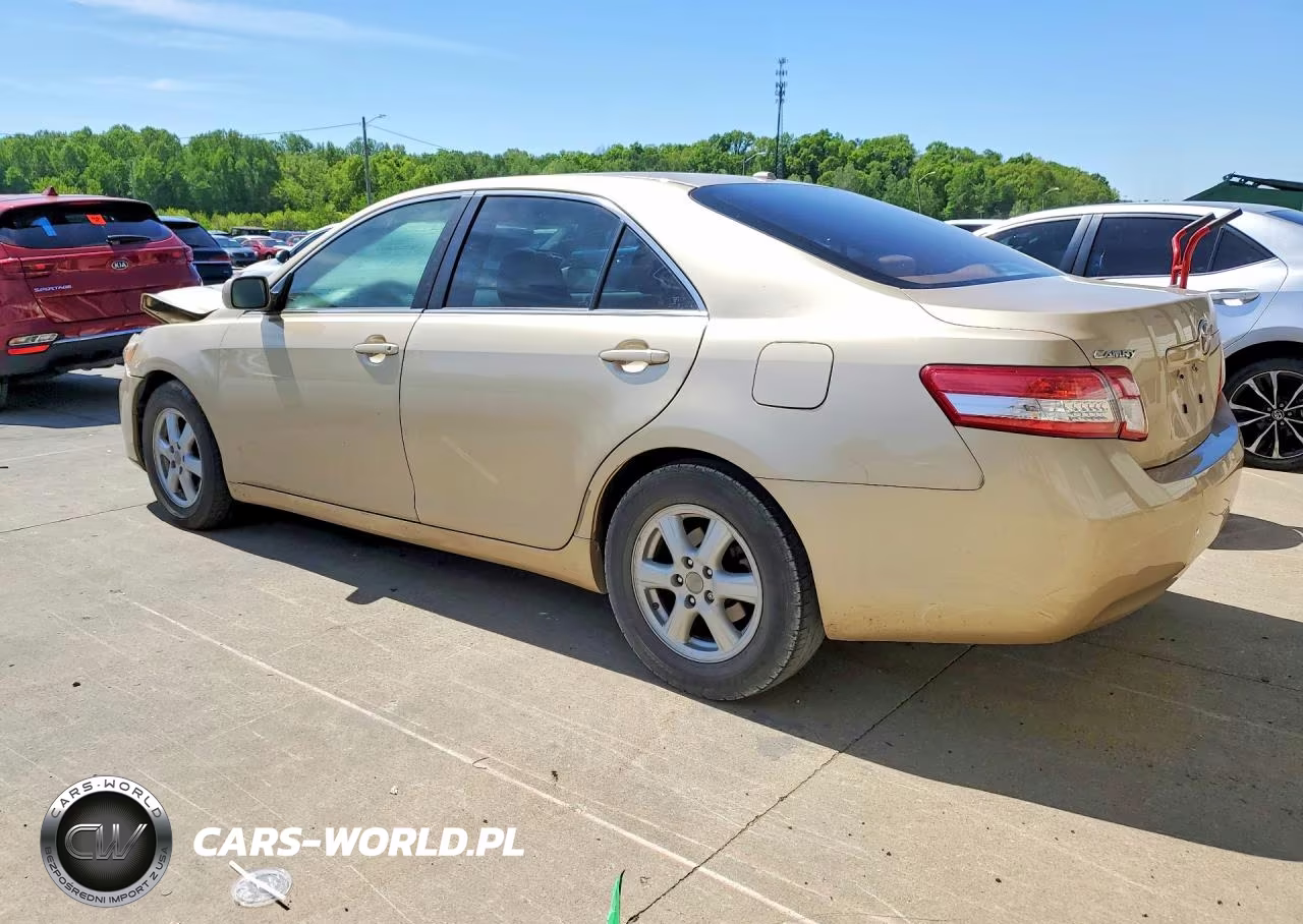 2010 Toyota Camry Le VIN:4T1BF3EK0AU030334 - 2