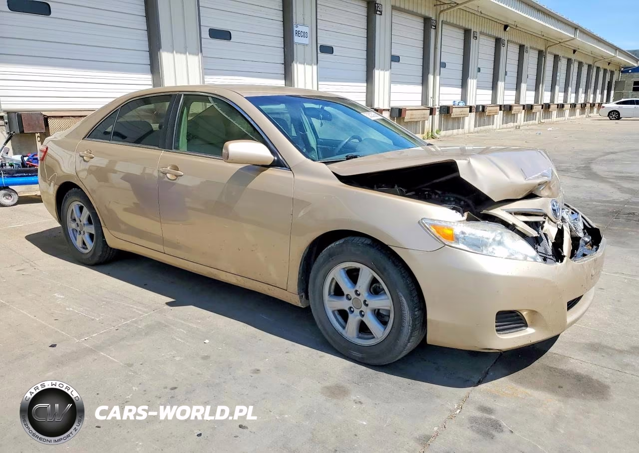 2010 Toyota Camry Le VIN:4T1BF3EK0AU030334 - 4
