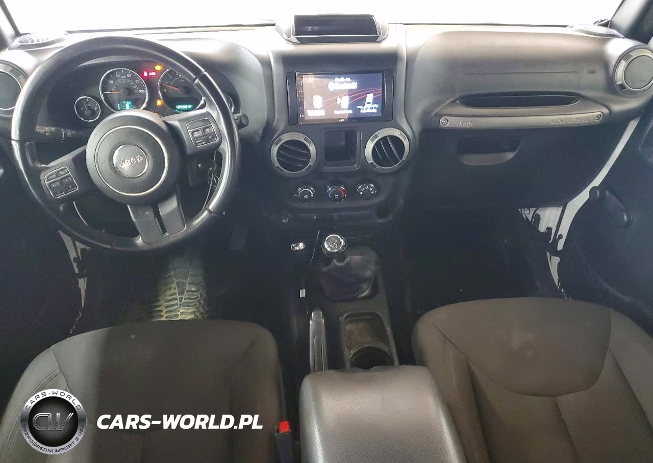 2017 Jeep Wrangler Unlimited Sport VIN:1C4BJWDGXHL524542 - 8