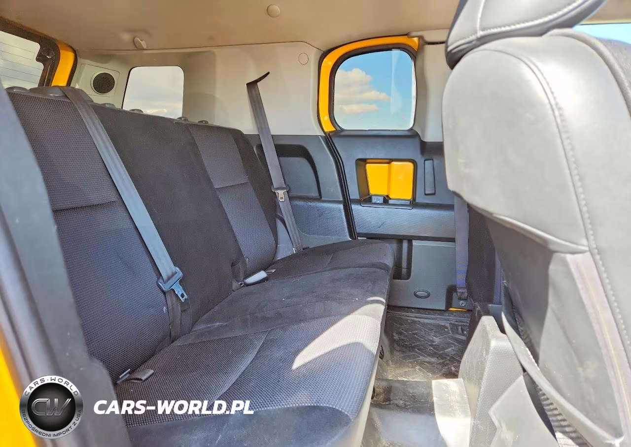 2007 Toyota Fj Cruiser Base VIN:JTEZU11F870003058 - 11