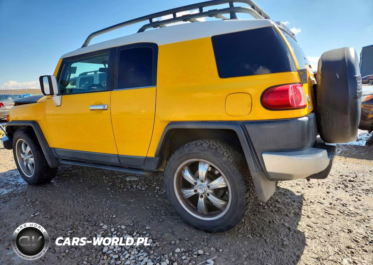2007 Toyota Fj Cruiser Base VIN:JTEZU11F870003058 - 2