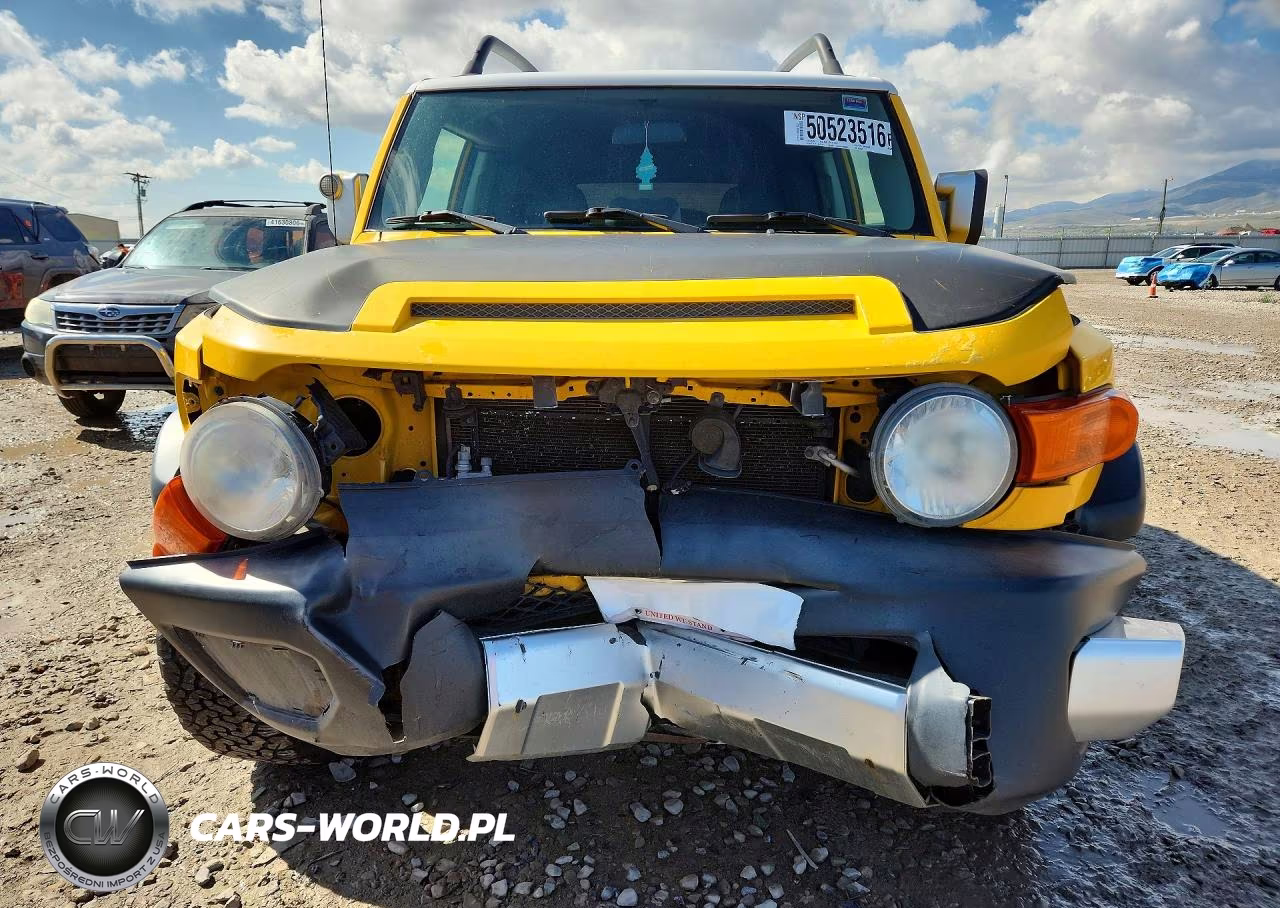2007 Toyota Fj Cruiser Base VIN:JTEZU11F870003058 - 5