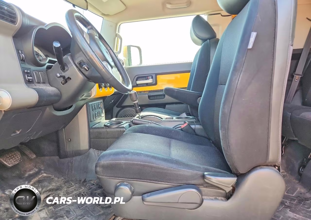 2007 Toyota Fj Cruiser Base VIN:JTEZU11F870003058 - 7