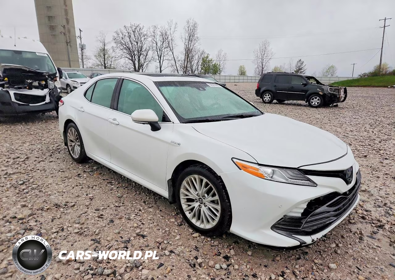 2018 Toyota Camry Hybrid Xle VIN:4T1B21HK0JU007535 - 4