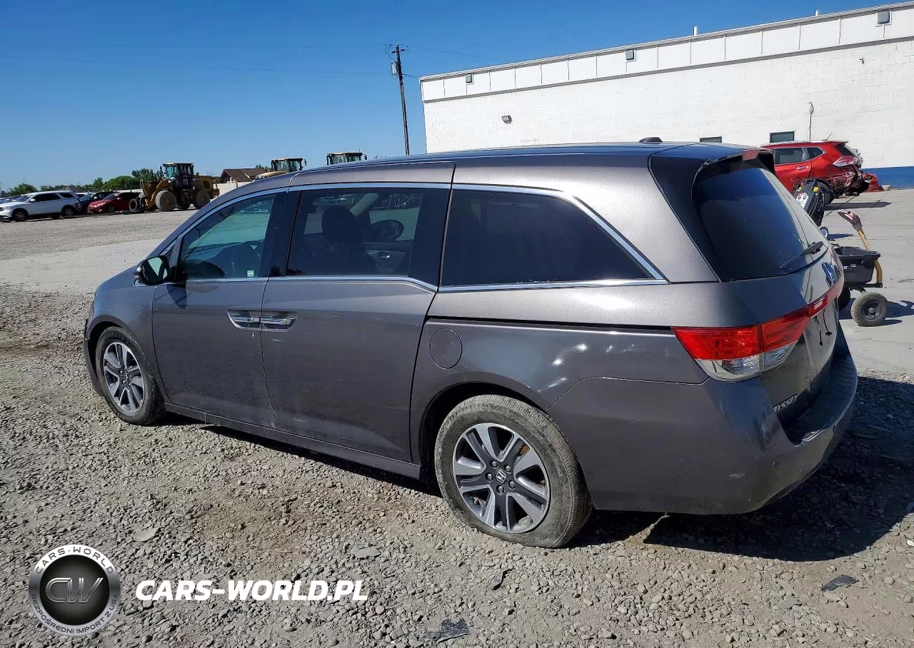 2016 Honda Odyssey Touring VIN:5FNRL5H95GB041623 - 2