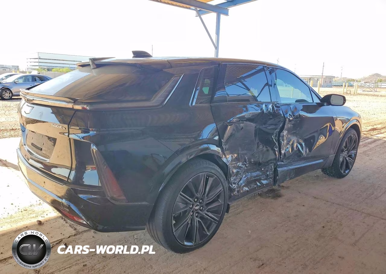 2024 Cadillac Lyriq Sport VIN:1GYKPWRL8RZ126338 - 3