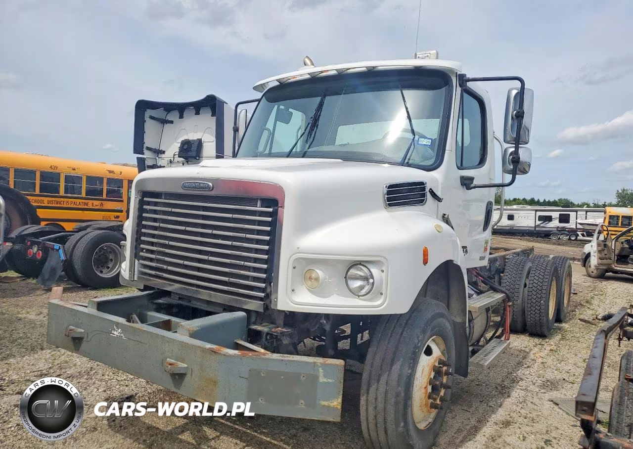 2010 Freightliner Business Class M2 Truck Cab And Chassis VIN:1FVHC3BS7ADAP9467 - 2