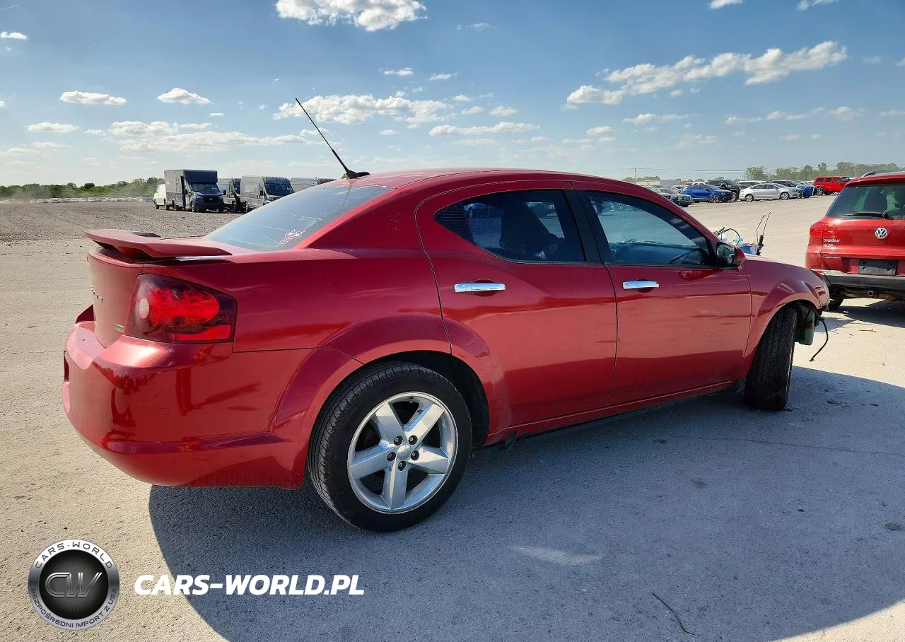2011 Dodge Avenger Lux VIN:1B3BD2FG7BN572333 - 3