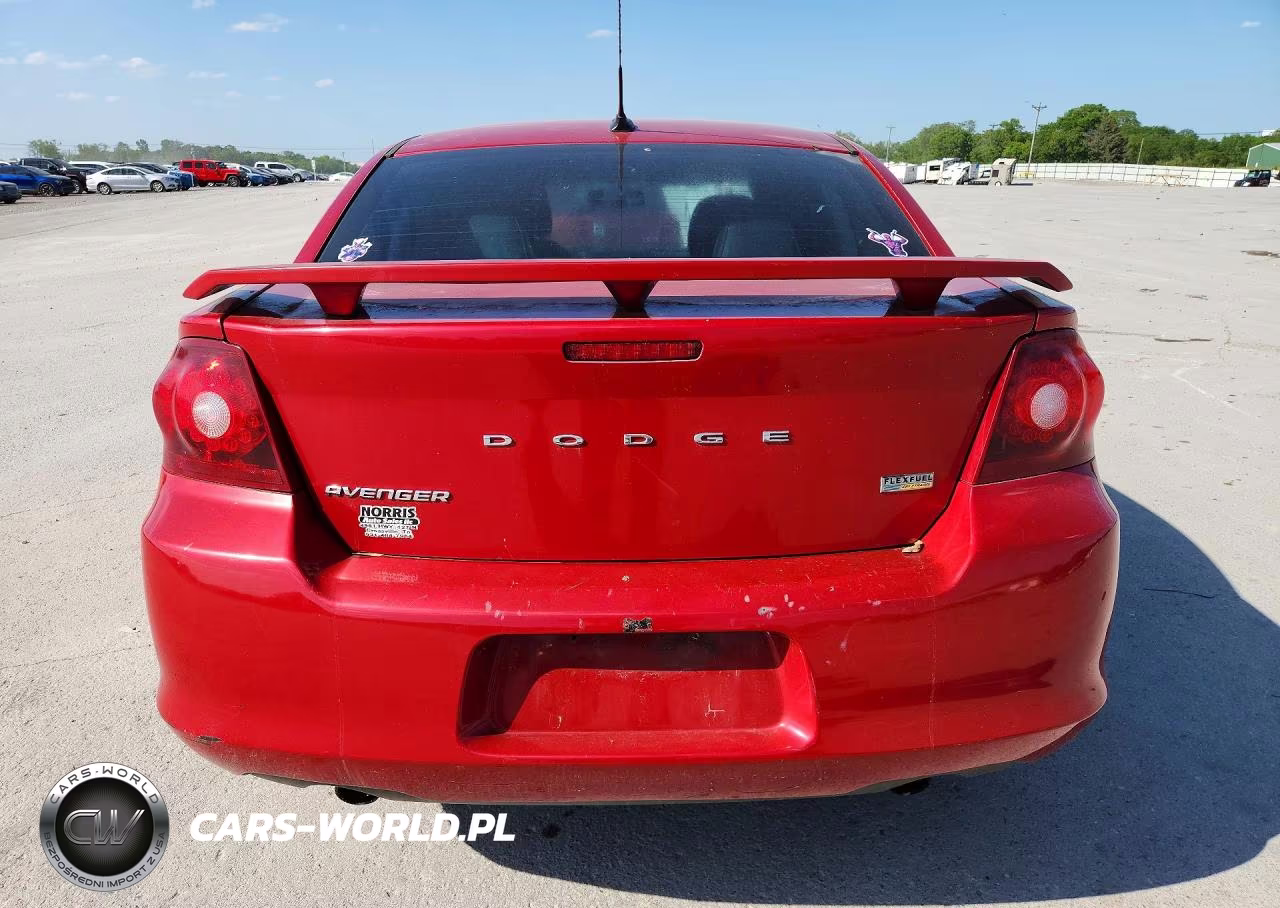 2011 Dodge Avenger Lux VIN:1B3BD2FG7BN572333 - 6