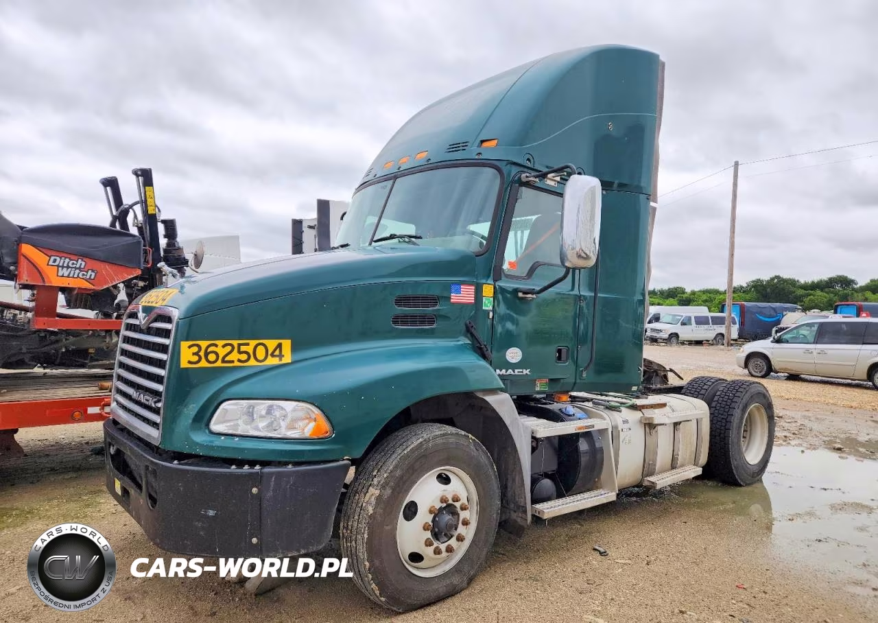 2017 Mack Cxu612 Semi Truck VIN:1M1AW01X1HM009812 - 2