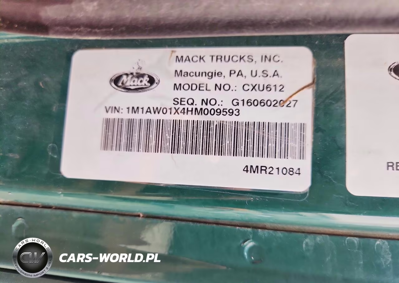 2017 Mack Cxu612 Semi Truck VIN:1M1AW01X4HM009593 - 10