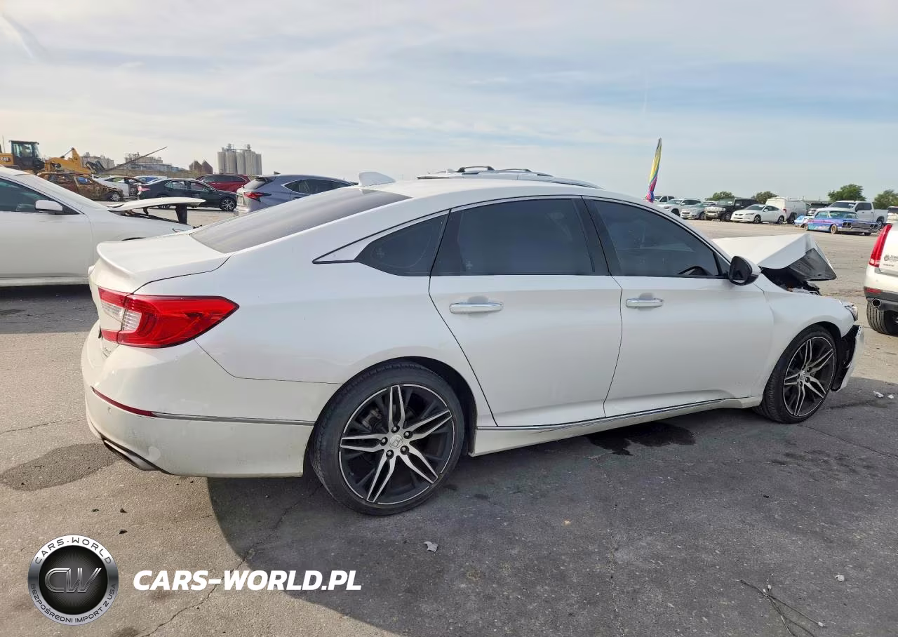 2021 Honda Accord Touring VIN:1HGCV2F91MA020212 - 3