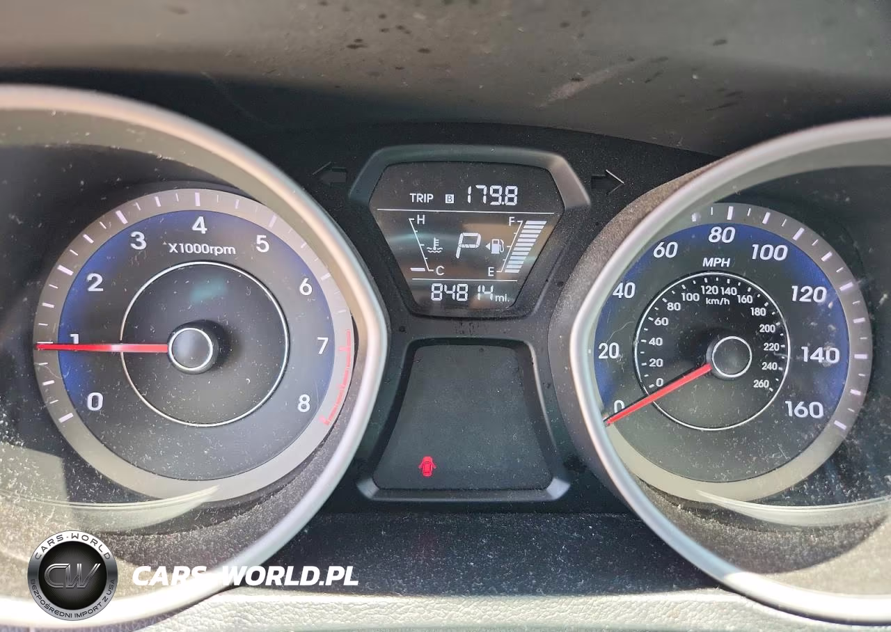 2016 Hyundai Elantra Limited VIN:KMHDH4AE3GU595517 - 9