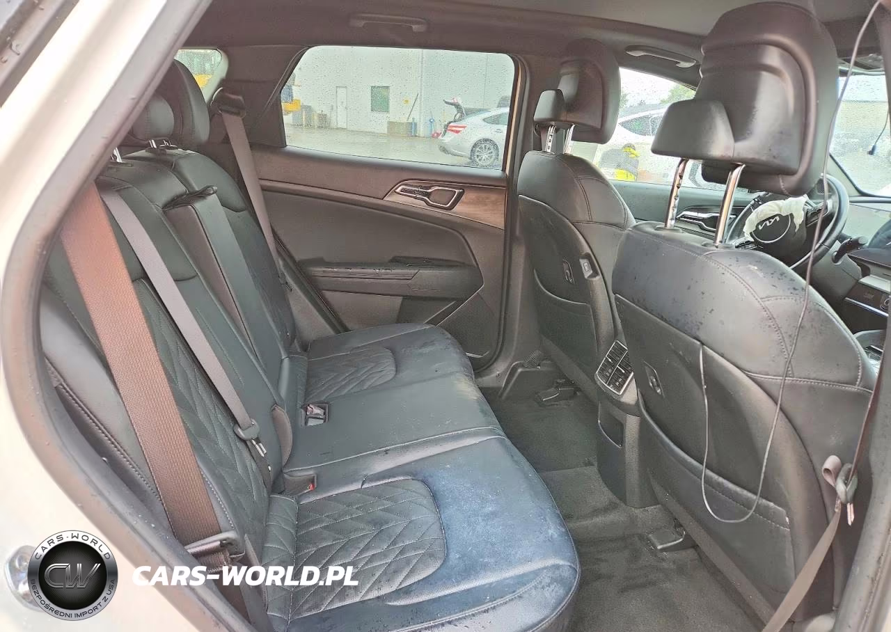 2024 Kia Sportage X Line VIN:KNDPYDDH8R7163353 - 11