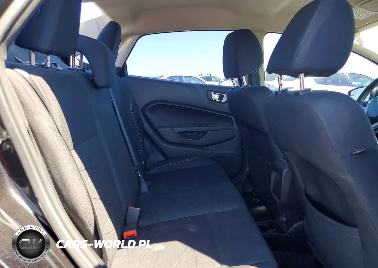 2015 Ford Fiesta Se VIN:3FADP4BJ5FM213516 - 10