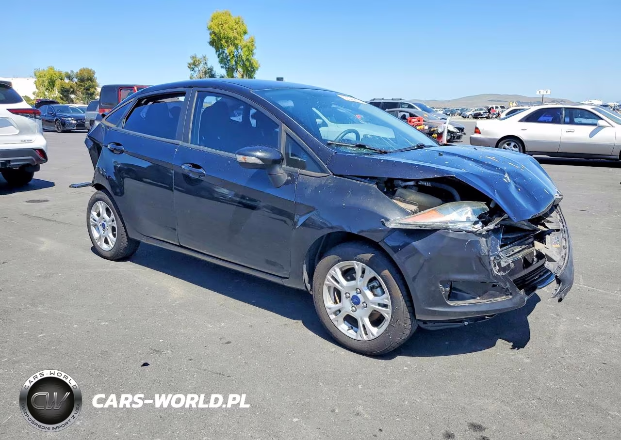 2015 Ford Fiesta Se VIN:3FADP4BJ5FM213516 - 4