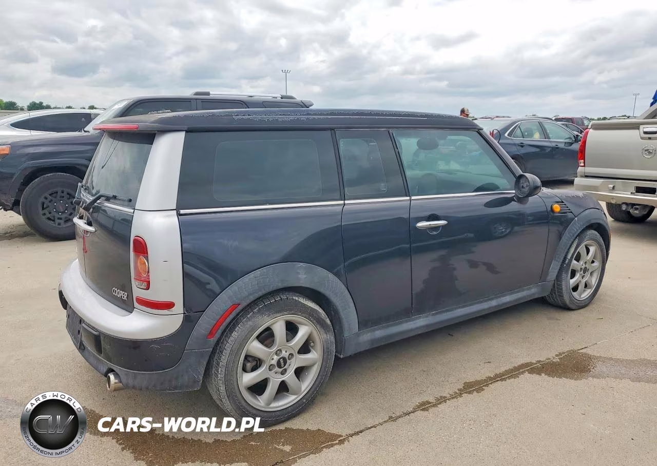2008 Mini Cooper Clubman VIN:WMWML33508TP97200 - 3