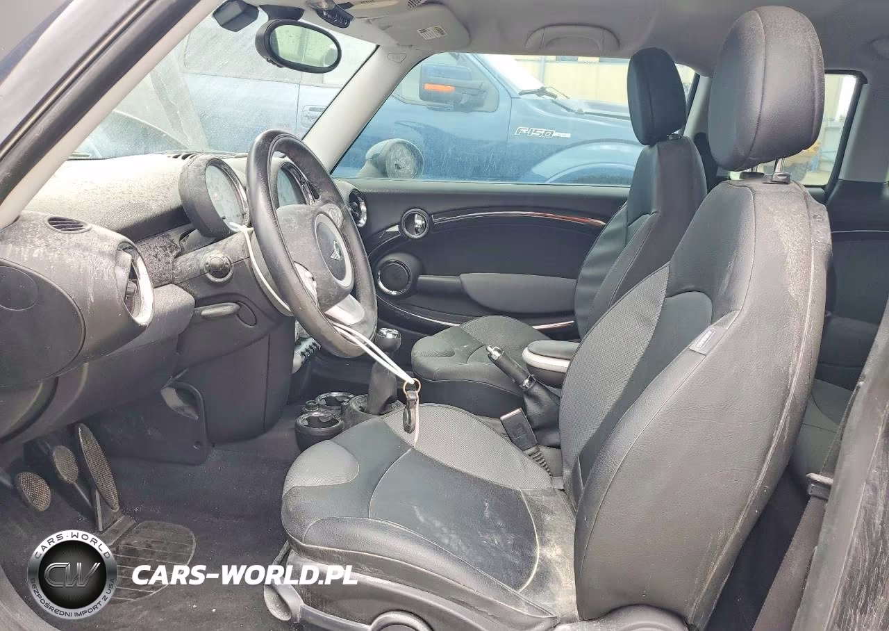 2008 Mini Cooper Clubman VIN:WMWML33508TP97200 - 7