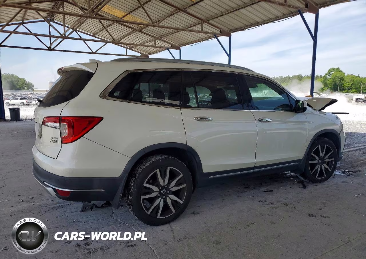 2019 Honda Pilot Elite VIN:5FNYF6H0XKB042978 - 3