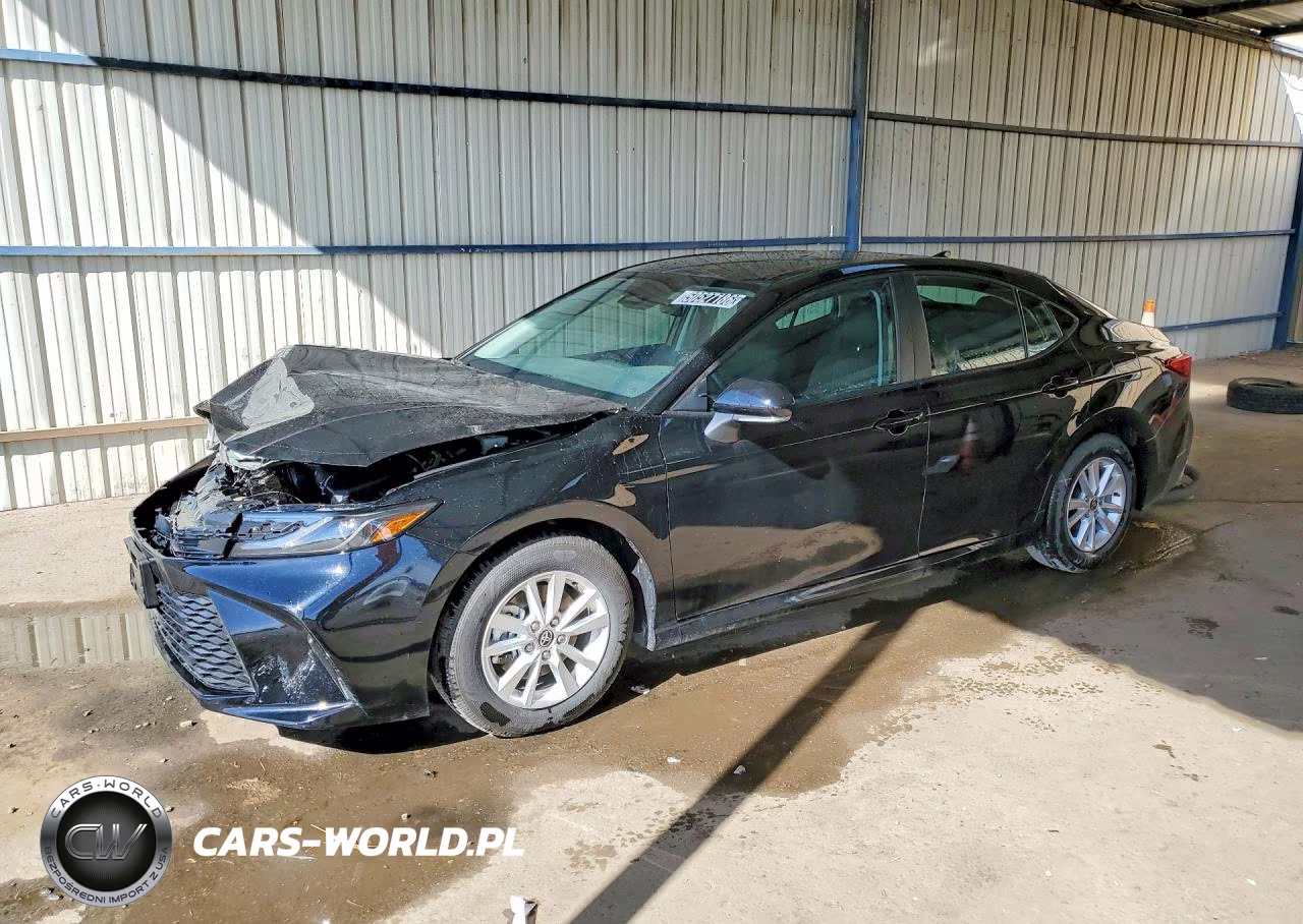 2026 Toyota Camry Le – zdjęcie 1 z 12