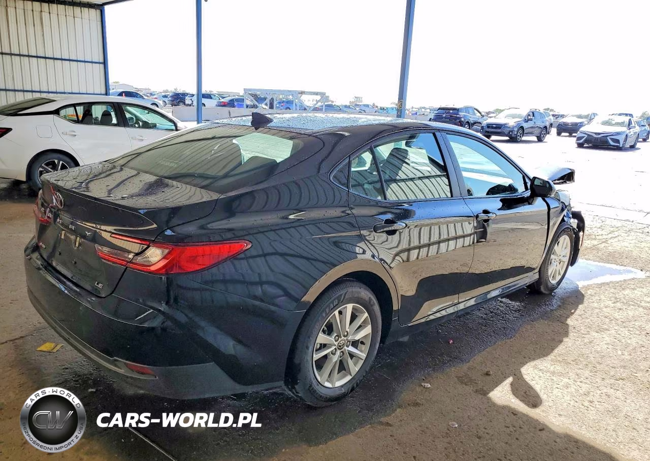 2026 Toyota Camry Le VIN:4T1DAACK0TU713829 - 3