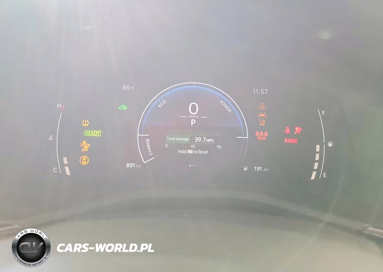 2026 Toyota Camry Le VIN:4T1DAACK0TU713829 - 9