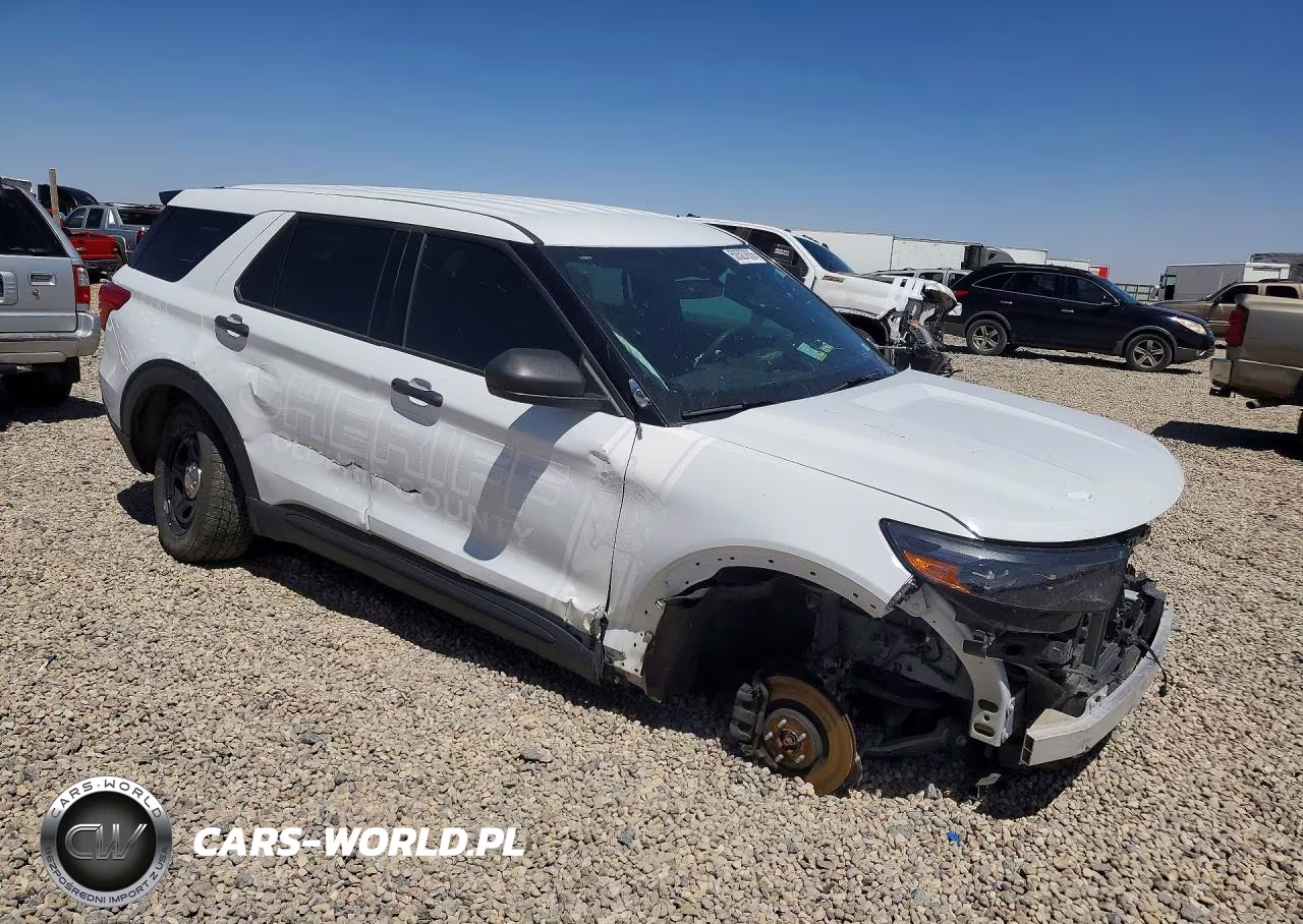 2023 Ford Explorer Police Interceptor VIN:1FM5K8AB4PGA79751 - 4
