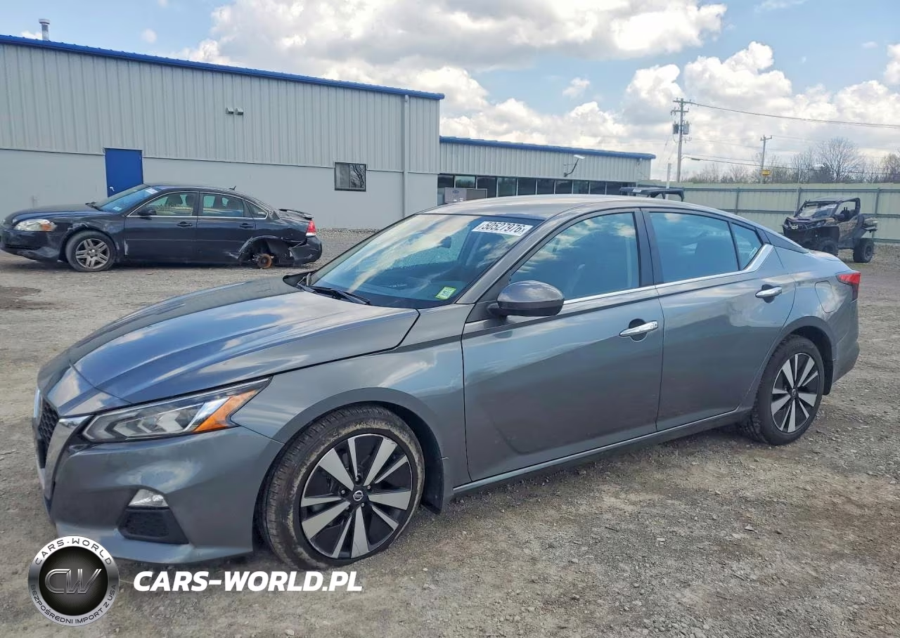 2022 Nissan Altima