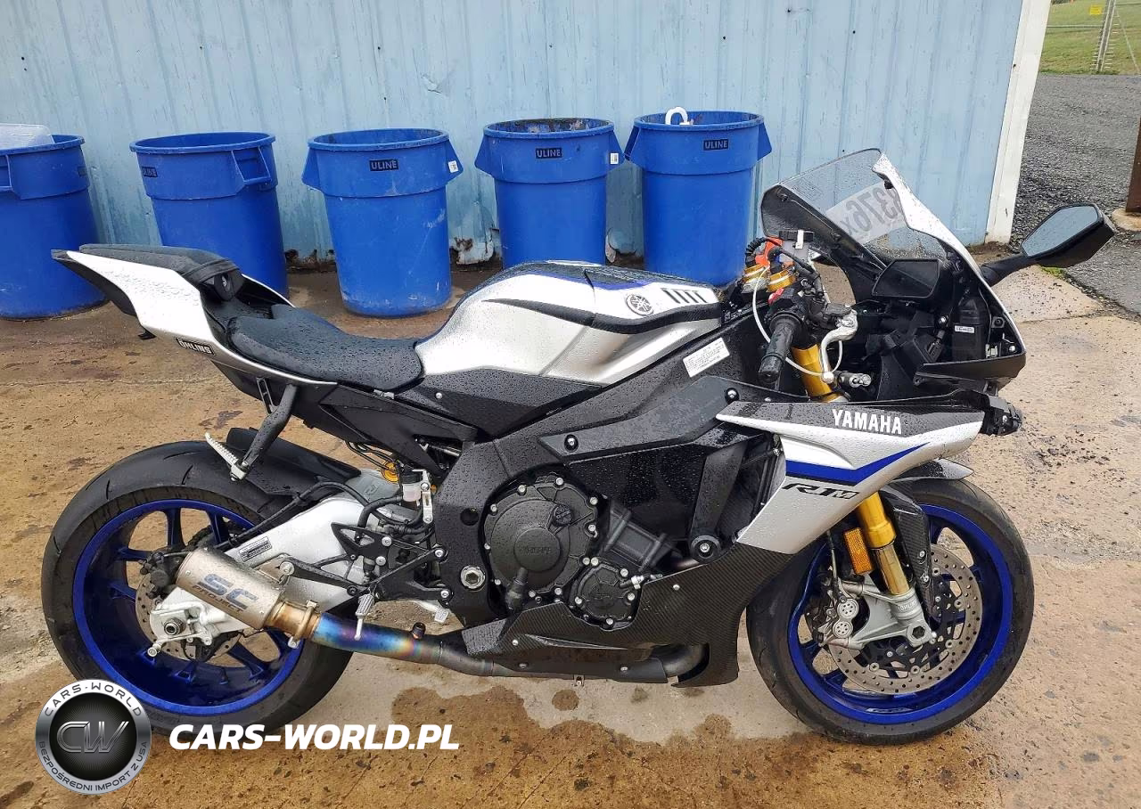 2018 Yamaha Yzfr1M