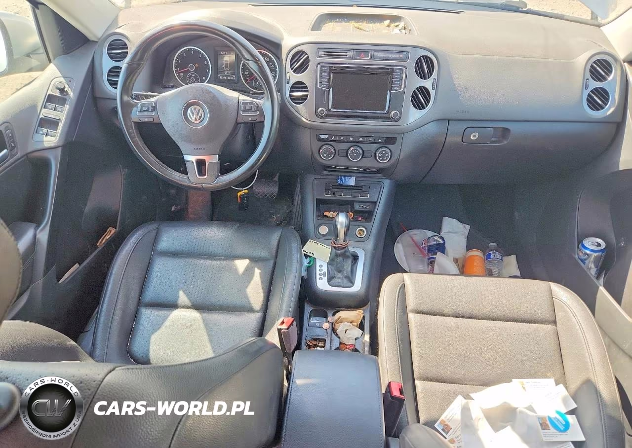 2017 Volkswagen Tiguan S VIN:WVGBV7AX4HK026028 - 8