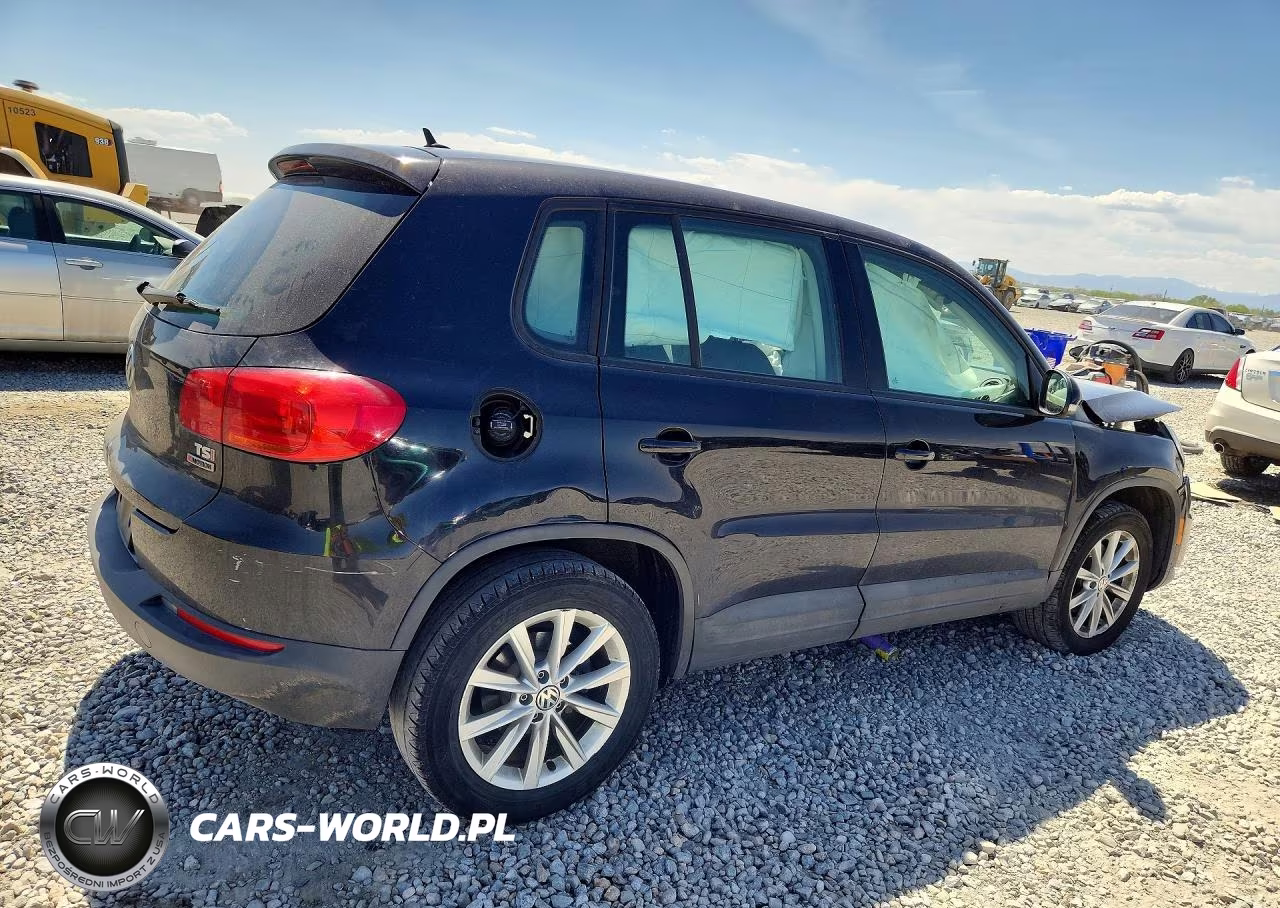 2017 Volkswagen Tiguan S VIN:WVGBV7AX7HK045477 - 3