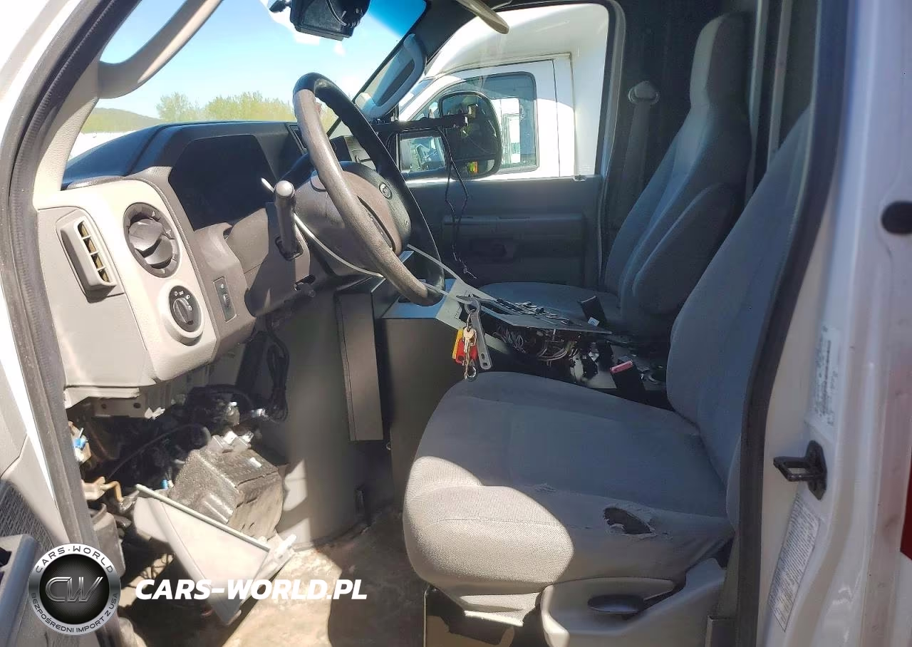 2019 Ford E-350 VIN:1FDWE3FSXKDC73136 - 7