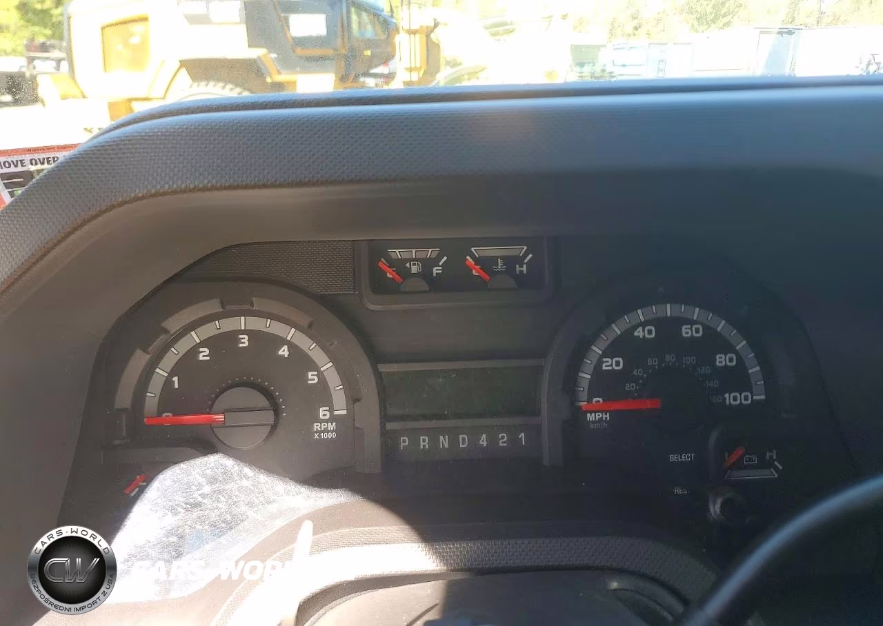 2019 Ford E-350 VIN:1FDWE3FSXKDC73136 - 9